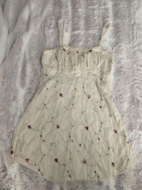 Jessica Simpson Cream Mini Dress with Pink Floral Embroidery